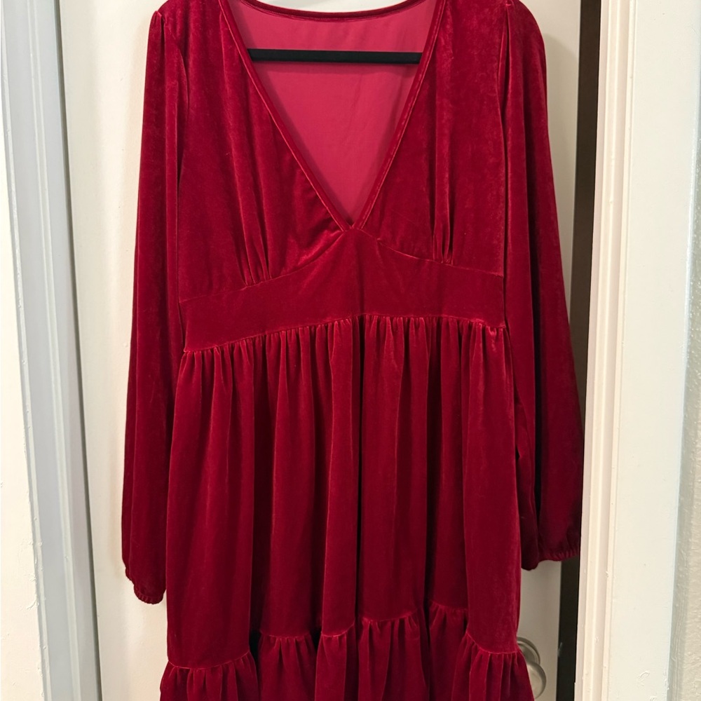 HALARA Elegant Red Long Sleeve Dress